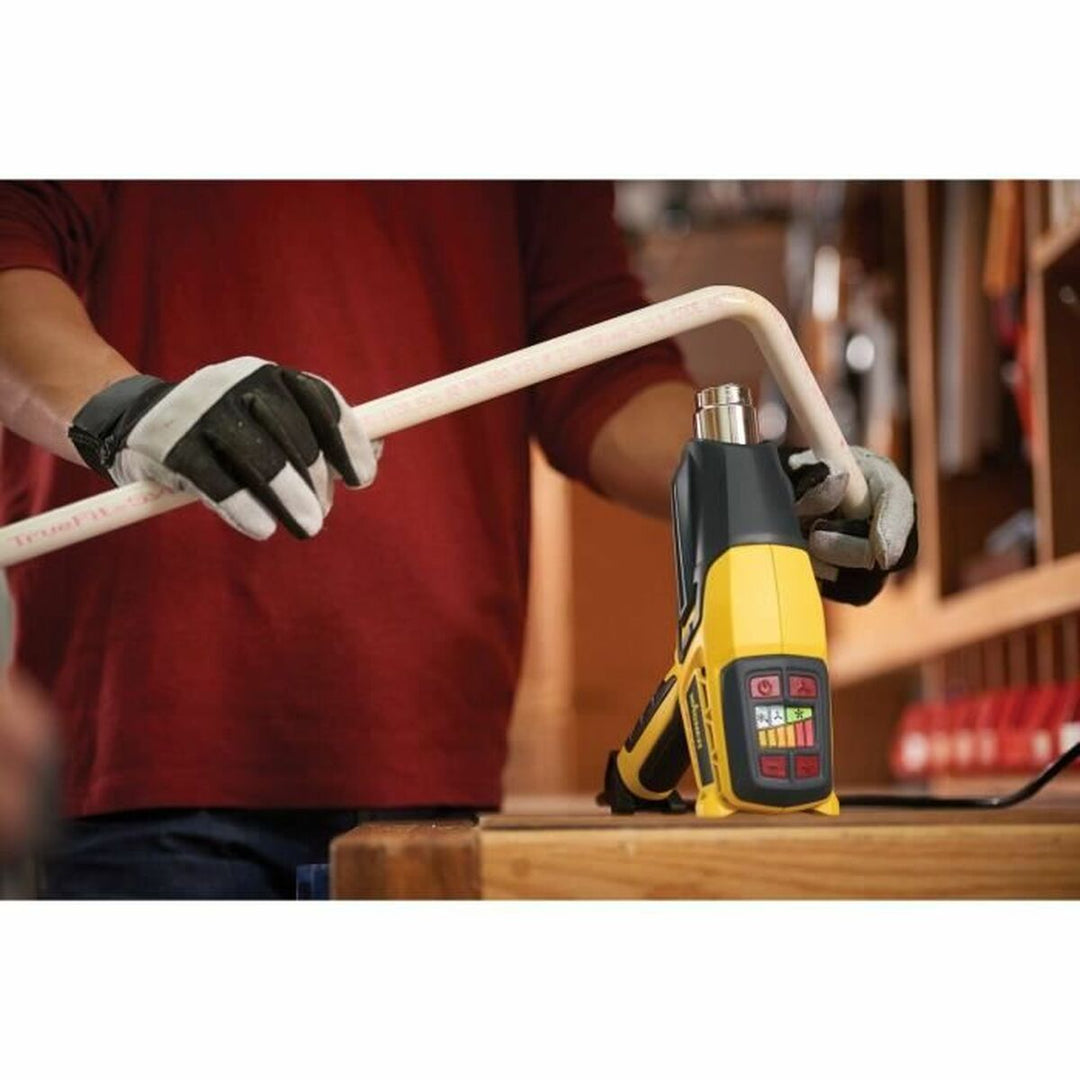 V6HE5A4A9DA29B7D884813BDA977F3DFF69R6938891P3