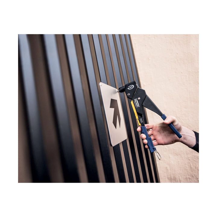 V8H442F57B62D4746A71D6924AA28E8C65FR3450064P6