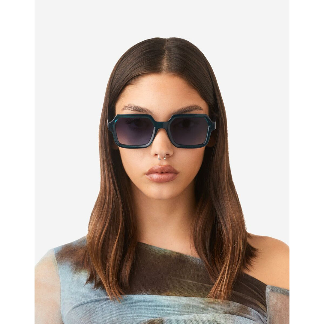 V3H6F2991BA10672609236EACA8BB7910B2R5607662P7