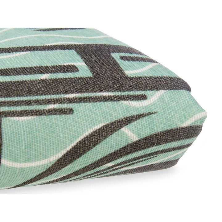 V8H7DE4BD0672218BA0F3F8A94EA1DAFC26R7121211P3