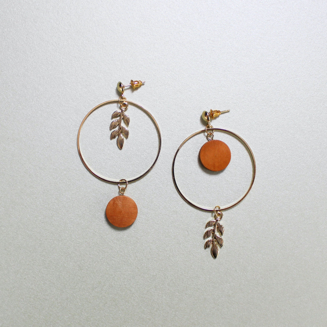 Kara Wooden Disc Botanical Hoop Earrings