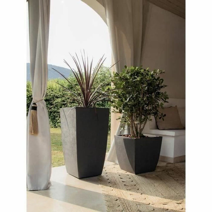 Plant pot EDA