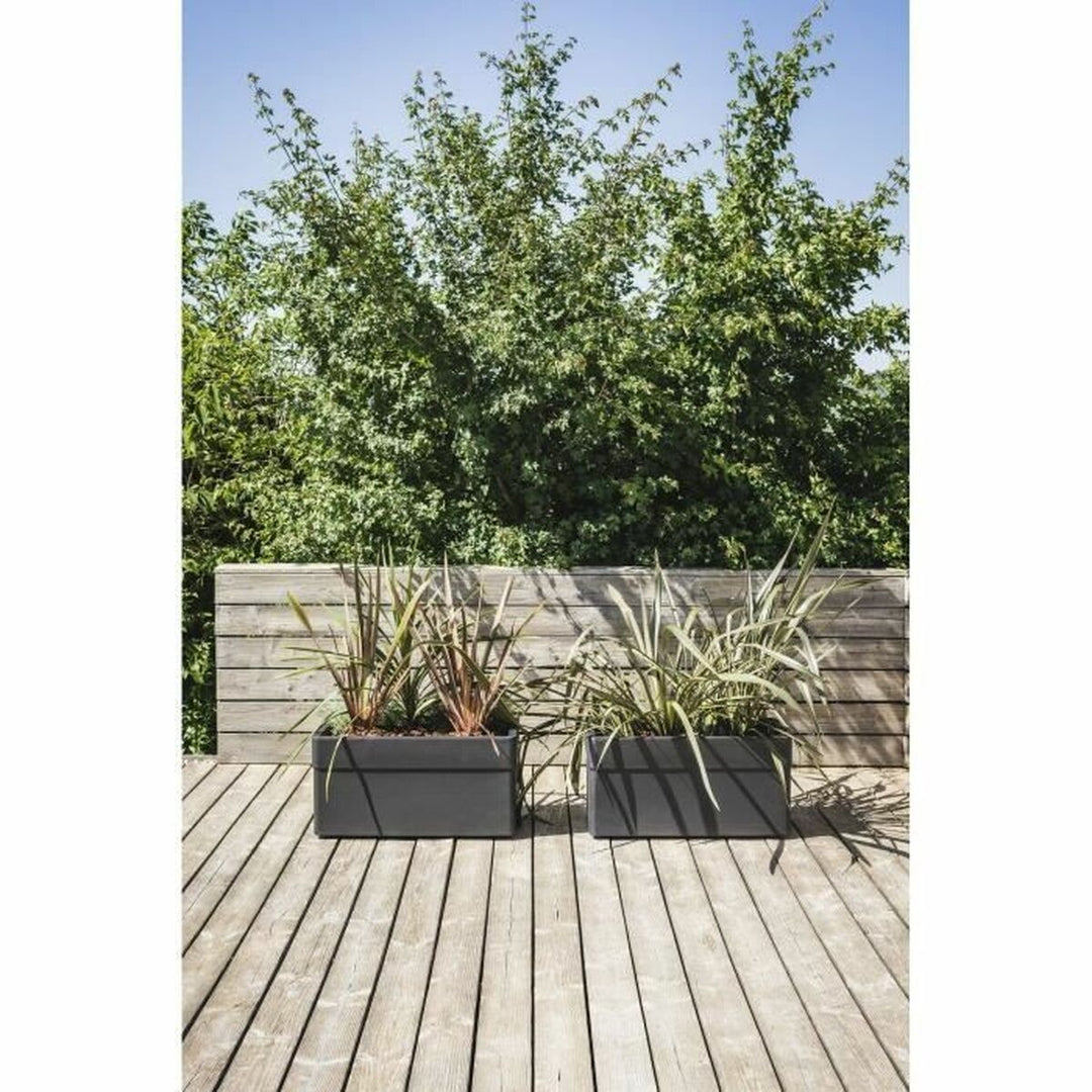 Plant pot EDA