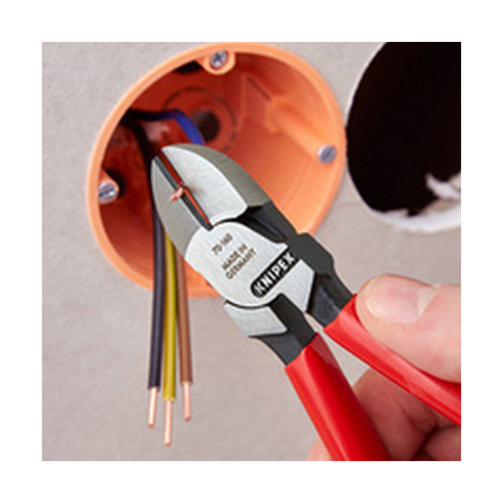 V8HEA278F025F98E0A948FB5A2A5C778652R3449852P9