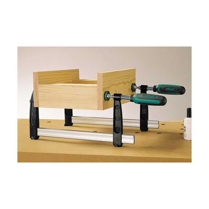 V8H05145AB81DE4B71B7D30FBA6AB44E4CAR7468883P3