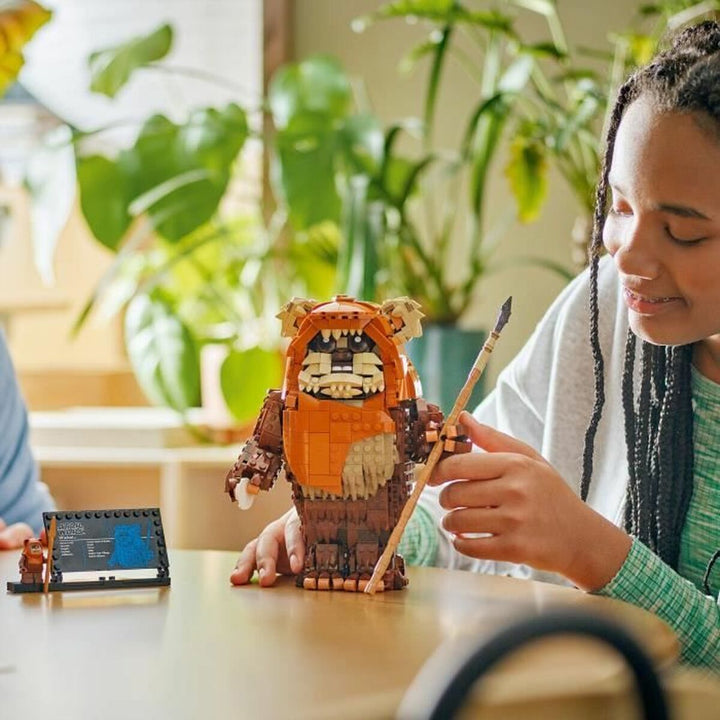 Construction set Lego 75430 Wicket el Ewok 1010 Pieces