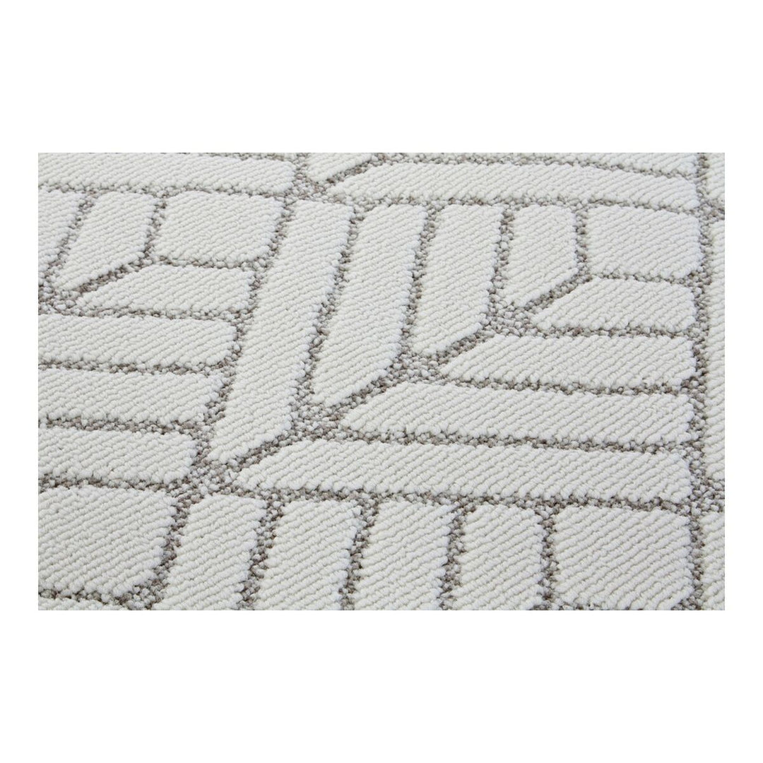 V11H5FEE7378AC5E0891F180CA313B52049ER3924770P3