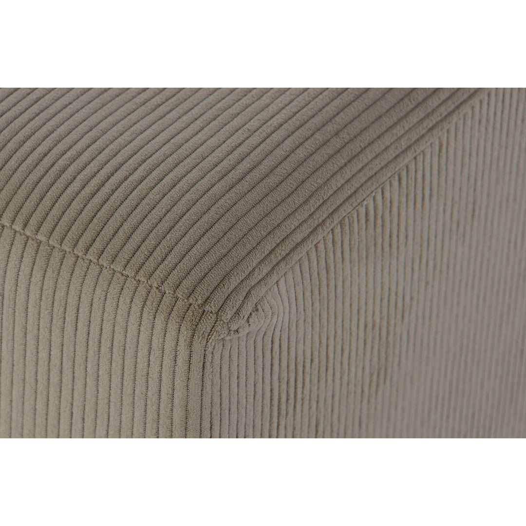 V8HF7BDE7250BCFE804D264824341DCB3AFR3299990P3