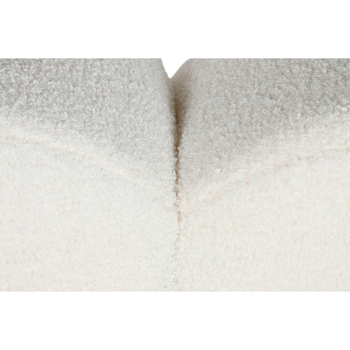 V4HB6117A5B53ADCAF6A52F83C81677026BR6762953P7