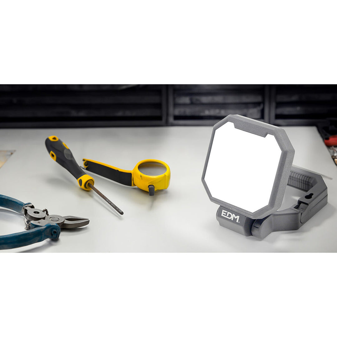 V5HB0E200963B4B2EFD7CBABC021F76487DR4693017P8