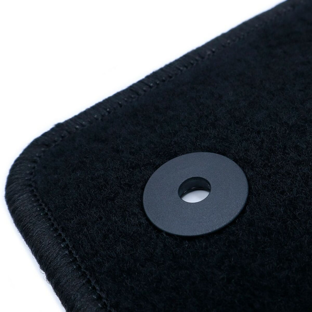 V7HE224D5F4C3AEDCABF6FEA495C65C200FR3955533P6