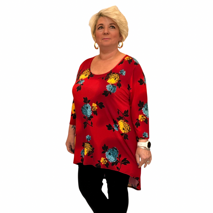 ROCKTHOSECURVES BRIGHT FLORAL PEONY 3/4 SLEEVE DIPPED HEM TOP