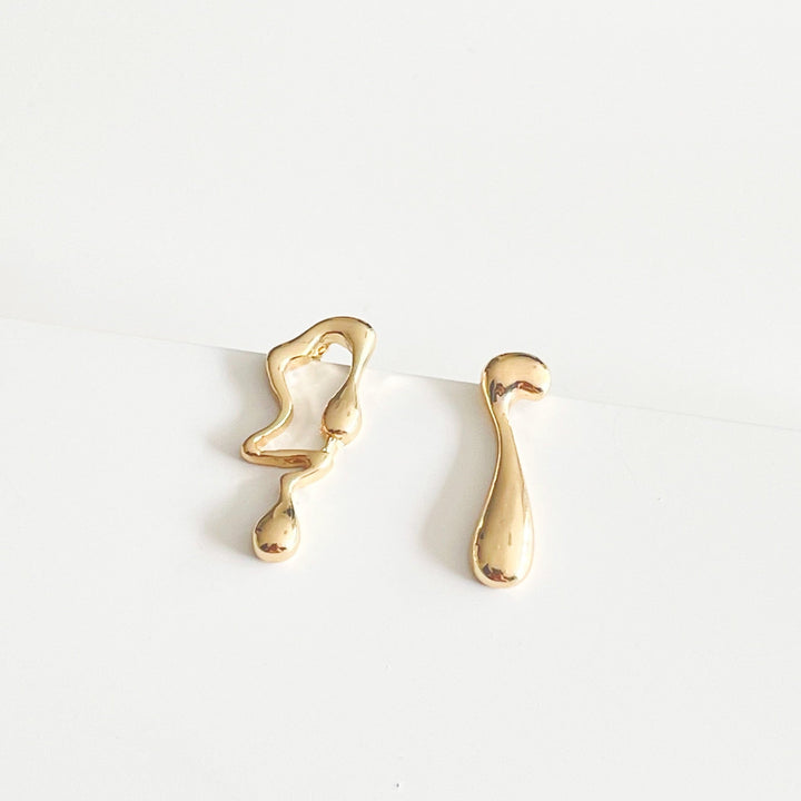 Starla Abstract Mismatch Earrings