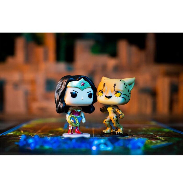 Pop Funkoverse: Dc 102 - Expandalone Strategy Board Game - 27x17x7cm