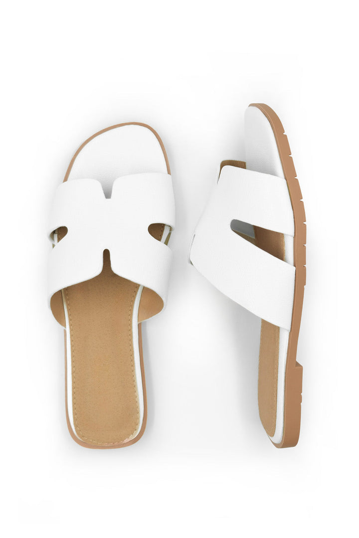 MAE PU STRAP SANDALS IN WHITE FAUX LEATHER
