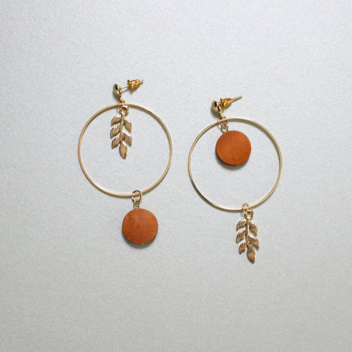 Kara Wooden Disc Botanical Hoop Earrings