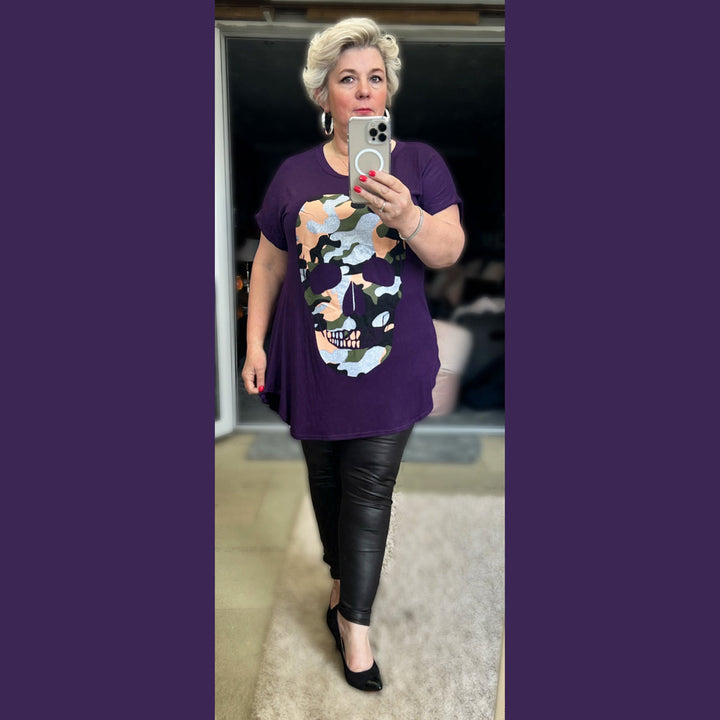 Dipped Hem Short Sleeve Glitter Skull T-Shirt