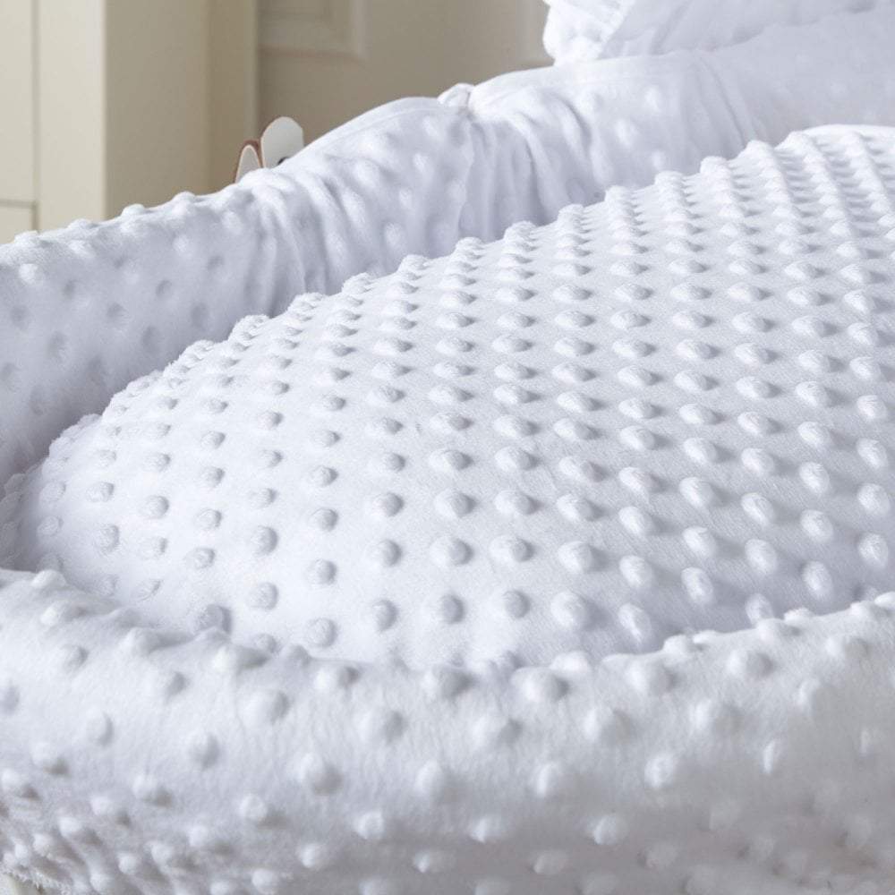 White Dimple Moses Basket Bedding Set