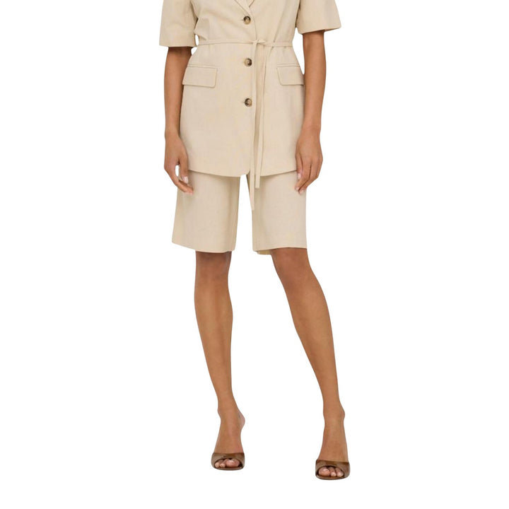 Jacqueline De Yong  Women Short