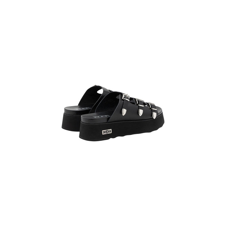Cult Women Sandals