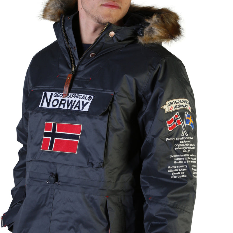 Geographical Norway - Barman_man