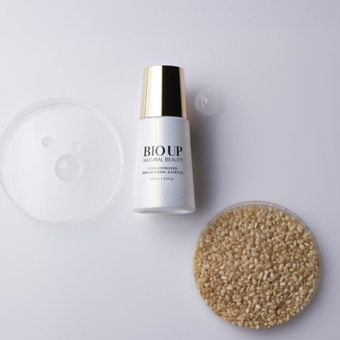 Bio-up A-gg Ascorbyl Glucoside Concentrated Brightening Essence - 30ml/1.01oz